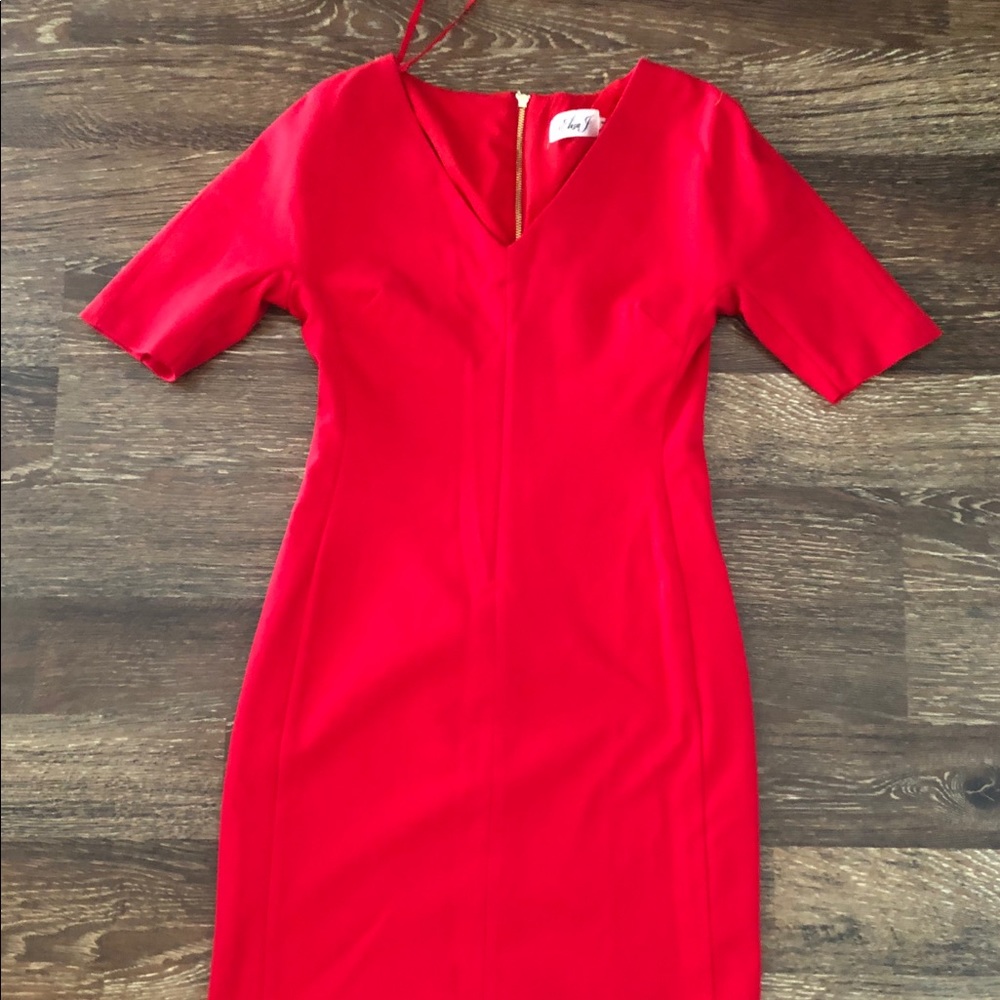 Dress by Eliza J. Shift Dress. Size 0